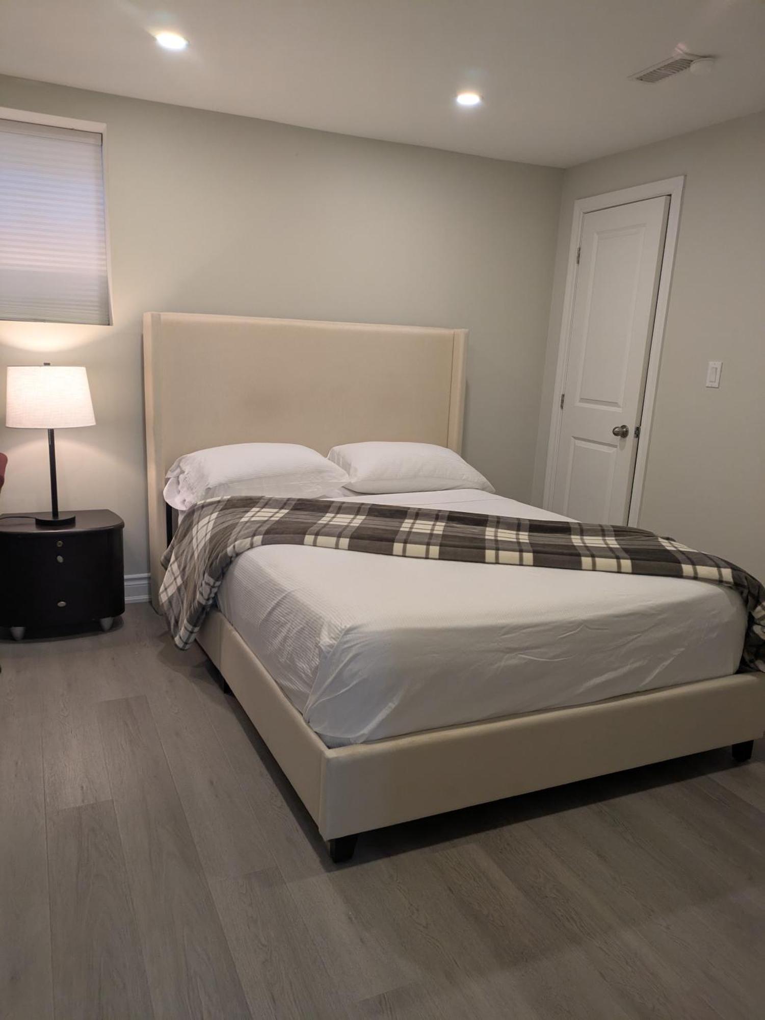 Kings Palace Brampton Extérieur photo